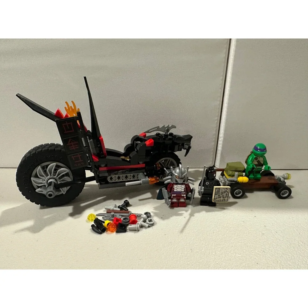 LEGO 79101 TMNT Shredders Dragon Bike Complete 3 Minifigs Box Instructions